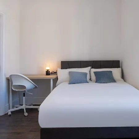 Eblana House 招待所 3*