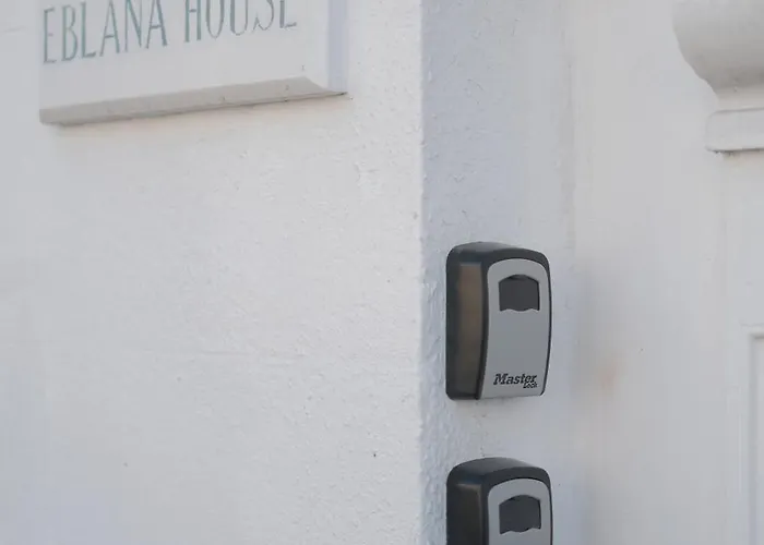 Guest house Eblana House