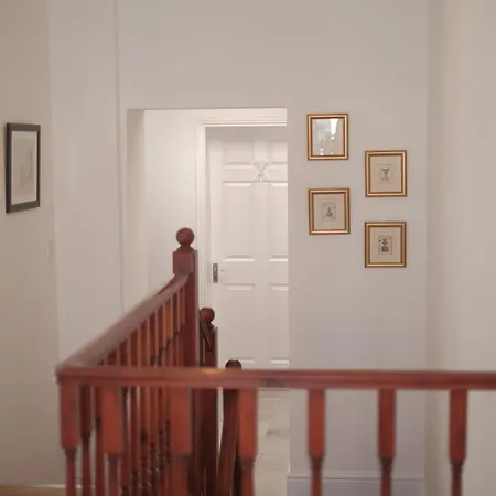 בית הארחה Eblana House 3*